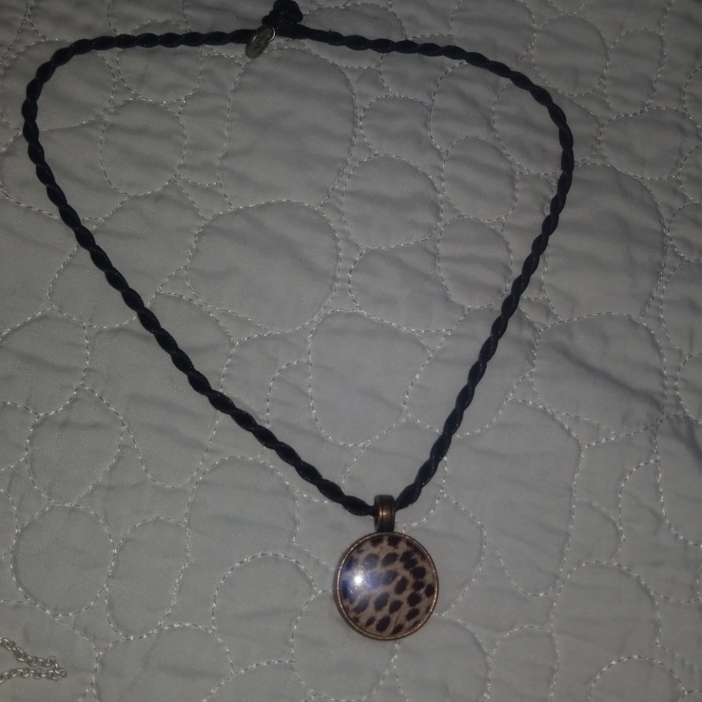 Magnet necklace